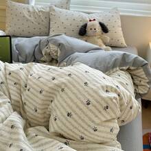 Bộ chăn ga gối họa tiết hoa xanh xám 4 món, bao gồm 1 vỏ chăn + 1 ga trải giường phẳng + 2 vỏ gối, họa tiết sọc đồng quê nước Pháp, ga trải giường màu trơn, thiết kế in, đa năng, cảm giác mềm mại, có thể giặt bằng máy, vỏ chăn & vỏ gối không có ruột - Màu Xám nhạt - Xem 7