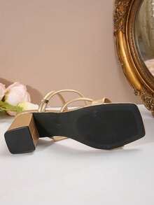 French Square Toe Strap Elegant Fairy Style Chunky Heel Slide Sandals, Suitable For Dates, Shopping, Commuting, Business, Gatherings, Parties, Vacations, Fashionable, Versatile, Comfortable - Gold - View 9