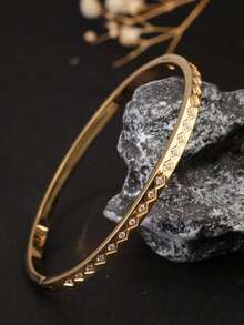 1pc Titanium Steel 18K Gold-Color Four-Leaf Clover & Rhombus Design Bangle, Vintage Luxurious Fashion Versatile, Suitable For Women Daily Wear, Party Gifts - Gold - View 7