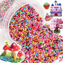 18000+ piezas Juego de cuentas de fusión de 2.6mm de colores variados, cubo de almacenamiento de plástico transparente portátil, colgante DIY, joyería, con tablero de clavijas, diversos patrones según las instrucciones, 5 piezas de llavero, cuerda colgante mixta, accesorios de colgante con borla, regalo para fiesta de Navidad, cumpleaños, Halloween, Juego de recarga de cuentas de fusión de 2.6mm multicolor