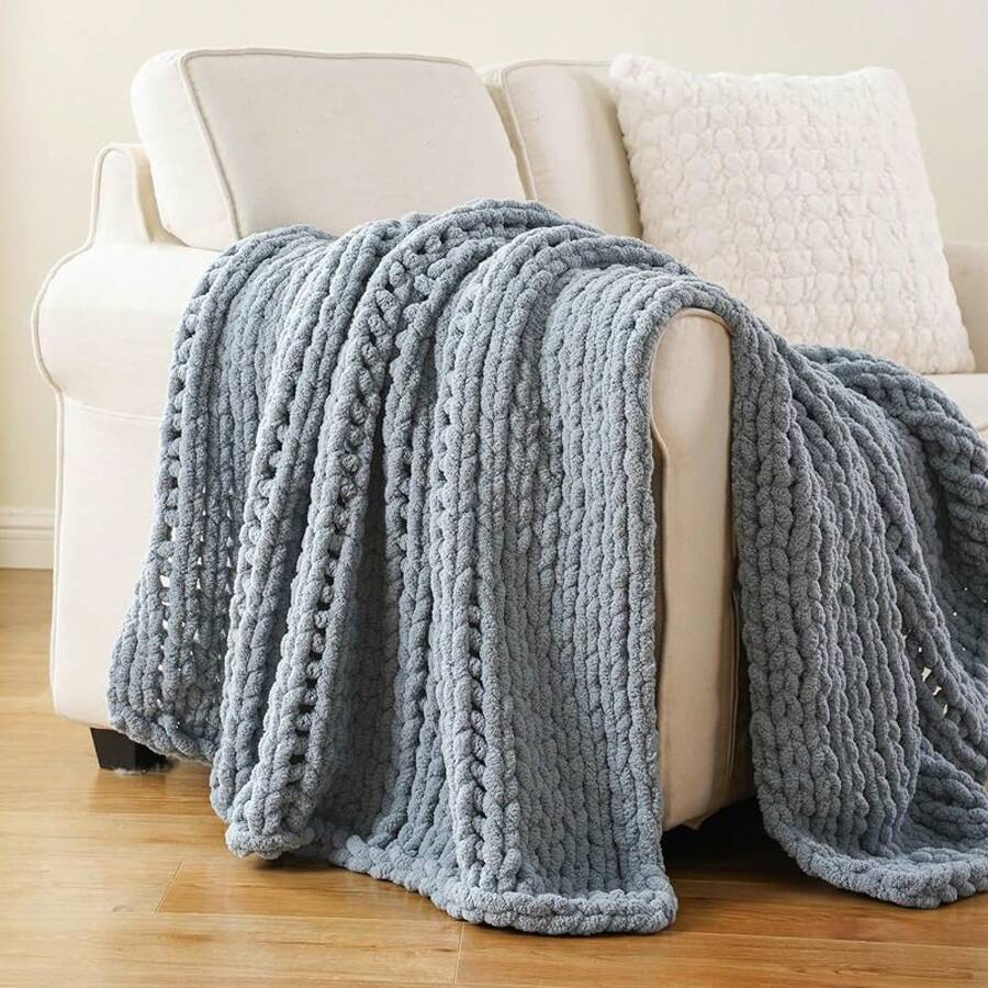 Battilo Beige Chunky Knit Throw Blanket, Soft And Thick Chenille Throw Blanket, 50x60 Handmade Knit Crochet Blanket, Cozy Knot Knitted Throw Blankets Couch Home Decor, Taupe - 藍灰色 - 查看 1