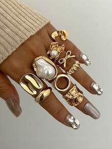 9pcs/Set Fashion Minimalist Elegant Delicate Vintage Design Geometric Strap Asymmetrical Ruffle Texture Faux Pearl Bow Smooth Minimalist Plain Circle Hollow Design Exaggerated Wide Band Ring Set, Suitable For Holiday, Party, Date, Gift, Daily Wear