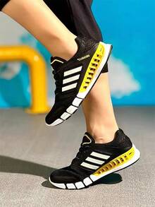 Adidas Nuevas zapatillas deportivas ligeras de verano para hombre para caminar y correr con malla ClimaCool