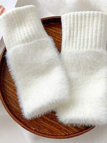 1 Pair New Mink Fleece Half Finger Gloves For Women's Soft Winter Warmth Luxury Solid Color Plush Knitted Fingerless Gloves ,Warm Woolen Half Finger Gloves, Women's Winter Plush Knitted Handguard, Wrist Leak Finger, Versatile Touch Screen, Office, Student Writing - Multicolor - View 12