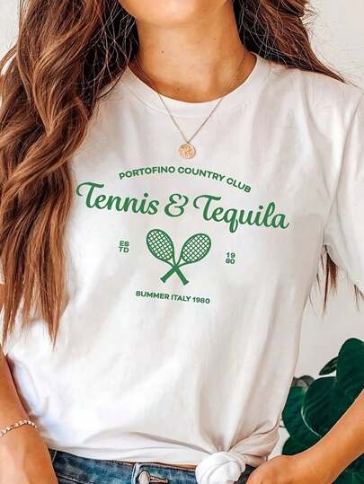 Camiseta vintage de tenis Tequila, verano, Italia, 1980, Portofino, tenis, Wos, gráficos, ropa de viaje, estética90.jpg220 g Camiseta de algodón puro de 220 g para primavera-verano. Siente la temporada en su máxima expresión. Nuestra camiseta de algodón puro de está tejida para una transpirabilidad y suavidad excepcionales, lo que la convierte en tu compañera ideal desde las flores de primavera hasta el sol de verano. Diseñada para la comodidad durante todo el día, es más que un básico: es un regalo considerado y práctico para envolver a tus seres queridos en una comodidad inquebrantable.