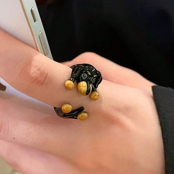 1pc Cute Pet Dog Mouth Open Adjustable Ring, Unique Design, Fashionable Matching For Friends & Couples. Low Price Item, Minor Flaws May Be Unavoidable, Please Accept.
