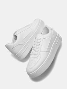 أحذية رياضية بيضاء كلاسيكية متعددة الاستخدامات للنساء، أحذية رياضية كاجوال تنفس للمراهقين، أحذية مسطحة بسميكة بنعل سميك مقاومة للانزلاق وقوية