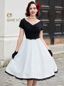 1950s Retro Bi-Color A-Line Party Dress - Black and White - View 1