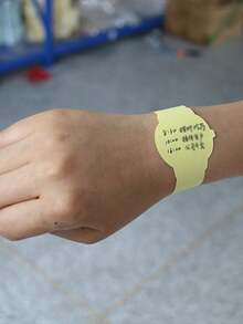 Memo Pad Shaped Like A Watch, Novelty Sticky Notes, Paper Reminder, Holiday Office Gift For Coworkers, Fun Memo Pad, Instant Sticky Memo - Multicolor - View 3