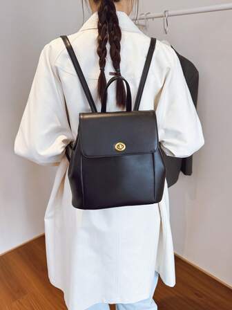 Zaino casual in stile coreano per donna, nuova collezione 2025, zainetto da viaggio minimalista e chic di alta qualità per uso all'aperto