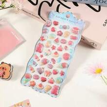 1张3D立体塑料真空趣味贴纸，水晶钻石卡通装饰贴纸，3D可爱浮雕贴纸，适用于贴纸书、日记本、笔记本电脑、冰箱、卡通DIY手机壳装饰。该设计适合家居、生日、派对、万圣节、圣诞节等场合。