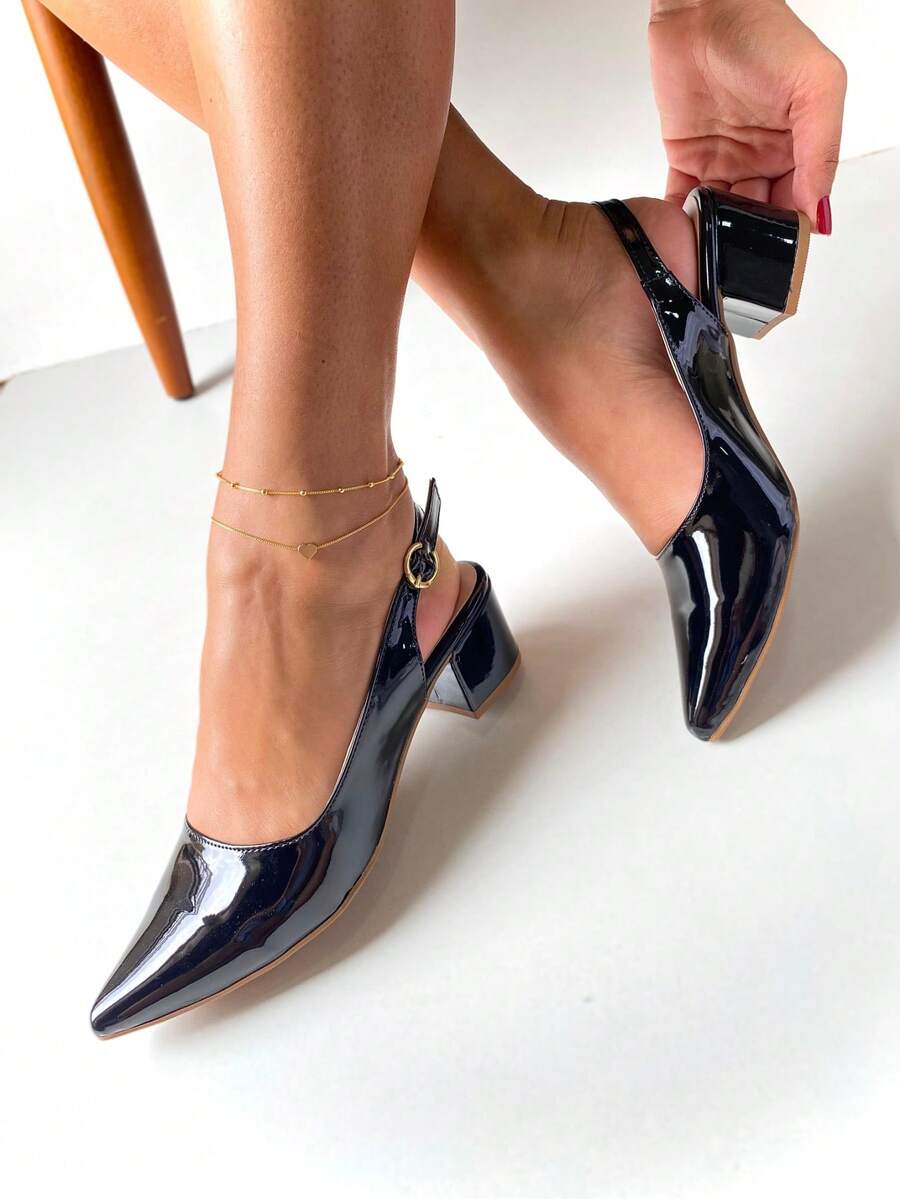 Elegant Block Heel Sandal With Pointed Toe And Closed Back Opening In Black Patent Leather - Black Varnish - View 1