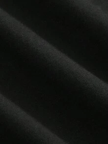 Camiseta Gráfica Vintage I'm Your Huckleberry - Diseño Clásico de Cuello Redondo, Tela Suave y Cómoda para Uso Diario - Perfecta para Salidas Casuales, Fiestas o Ideas de Regalos Únicas para Amigos y Familiares - Disponible en Varios Tamaños para Todas las Edades - Negro - Ver 5