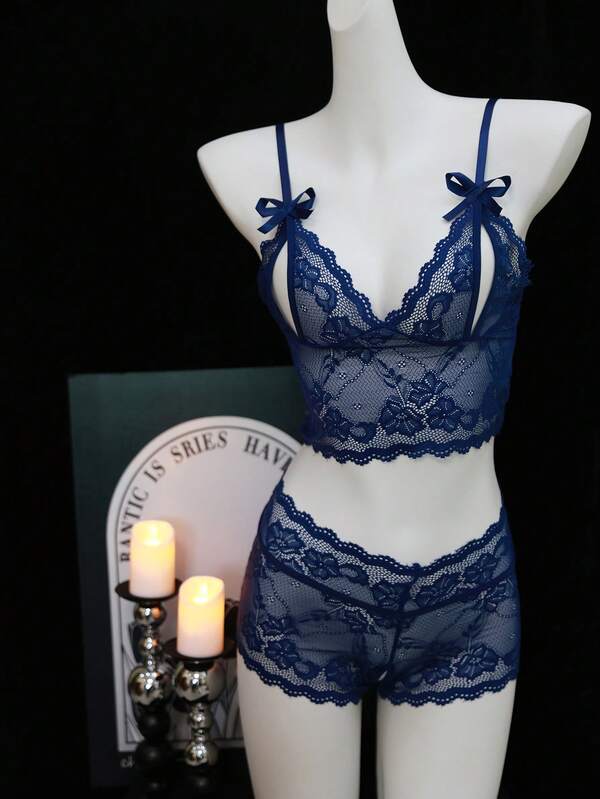 Conjunto de Lingerie Sexy Feminina com Estampa Floral Transparente, Sutiã com Laço Transparente, Tanga Sedutora