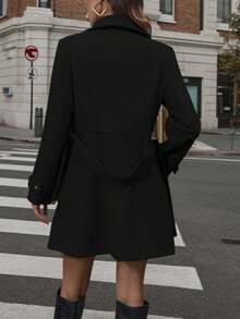 Women's Classic Double-Breasted Collar Coat In Red For Fall/Winter Features A Belted Waist Design With Pockets Mid-Length Silhouette Warm Blended Fabric Outerwear