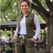 conjunto de dama de 3 piezas chaleco playera  manga larga y pantalon - Verde militar - Ver 2