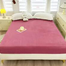 1pc Soft Flannel Mattress Protector Cover, Warm For Winter, Machine Washable, Without Pillowcase, Mattress Pad Cover
