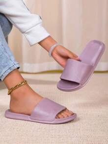 Ciabatte da bagno antiscivolo in EVA, pantofole di lusso e alta moda, adatte per casa, hotel, campeggio all'aperto