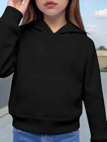 Sudadera con capucha amplia y bolsillo frontal tipo canguro. - Negro - Ver 1