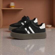 Women's Black Casual Sneakers, Lightweight & Versatile, Outdoor Training Shoes, Fashion Platform Comfortable Daily Casual Shoes