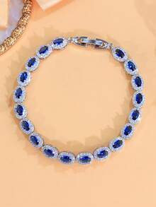 1 pieza Delicada pulsera de tenis plateada con CZ para mujeres, con circonita cúbica ovalada de color azul, rojo y blanco. Accesorios de joyería de fantasía para bodas, compromisos, banquetes, fiestas, bailes de graduación para novias, damas de honor, señoras, novias, esposas, madres. Regalo de joyería elegante para aniversario.