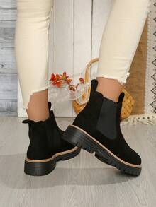 Stivali Chelsea da donna taglie forti, stile casual britannico, versione coreana, autunno/inverno 2025