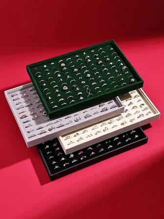 Smyckesdisplay med flera fack och sammetsfoder för ringar/örhängen, organisera och visa upp smycken prydligt, infoga halsband, hängen, dammtät smyckesask och bricka för halsband, perfekt för förvaring och butiksdisplay