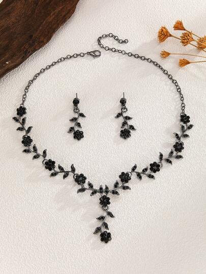 زوج من أقراط مرصعة بالزركونيا سبيكة، 1 قلادة