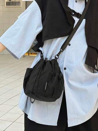 Women's Crossbody Bag, New Style, Minimalist And Versatile Bucket Bag, Fashionable And Niche, Single-Shoulder Bag, Suitable For Outings, Travel, Carrying Phone, Keys Pouch