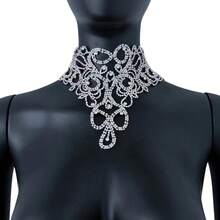 Luxury Crystal Flower Necklace - Vintage Sexy Style, Suitable For Casual Wear Or Gift