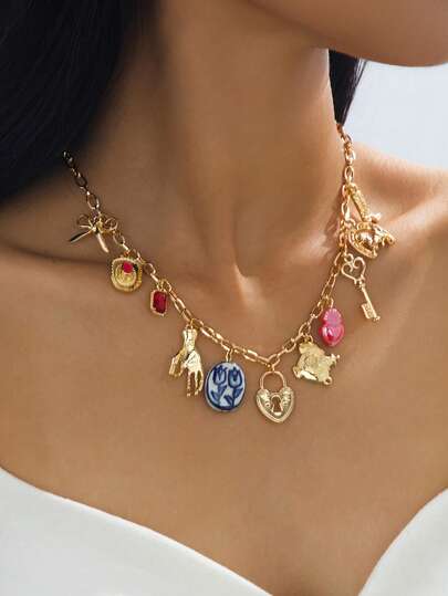 1 pezzo Nuova collana con pendente multi-elemento con ciondoli a forma di stivali da cowboy, cappello, ferro di cavallo, fiocco, stampa in ceramica