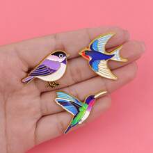 Farbige Spatz Vögel Aktentaschen Abzeichen Anstecknadeln für Rucksack Herren Brosche für Kleidung Emaille Pin Mode Schmuck Accessoires Geschenke