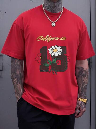 La imagen muestra una margarita blanca que florece sobre el número 15 representando la juventud libre y la energía positiva de California como símbolo de frescura natural y espíritu optimista camiseta de hombre 100% algodón de corte cómodo y tejido suave para uso diario