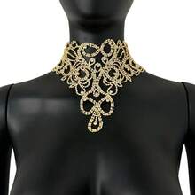 Luxury Crystal Flower Necklace - Vintage Sexy Style, Suitable For Casual Wear Or Gift