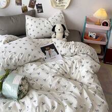 Seturi de cearșafuri cu fețe de pernă