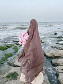 foulard khimar instantané pour femme, couleur unie, asymétrique, multicouche, en mousseline de soie, couvrant tout le visage, confortable, à la mode, élégant, idéal pour le quotidien, les festivals, les rassemblements et les tenues décontractées. - Multicolore - Voir 11