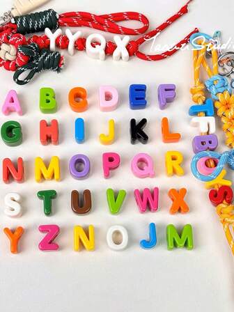 10 st blandade färger A-Ö akryl bokstavs-siffror lösa distanspärlor för att göra nyckelringar armband DIY hantverk smyckestillbehör