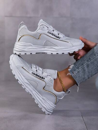 أحذية رياضية بيضاء خفيفة الوزن وبسيطة للنساء، قابلة للتنفس وذات قاعدة ناعمة مانعة للانزلاق، أحذية رياضية كاجوال