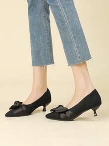 Damen-Slipper mit spitzer Zehenpartie, einfarbig, gestrickt, flach, neue süße Schleifendekor, lässige Übergröße, französischer Kitten-Absatz, 4 cm, Abendschuhe, bezaubernder Stil - Seidenschwarz - Übersicht 3