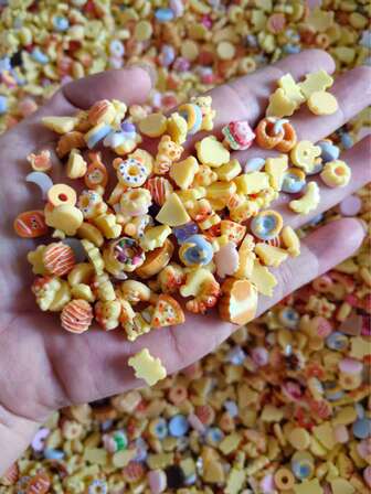 300 Designs Mini Cute Random Mixed Cartoon Donuts Chocolate Resin Nail Art Charms, DIY Craft Decorations