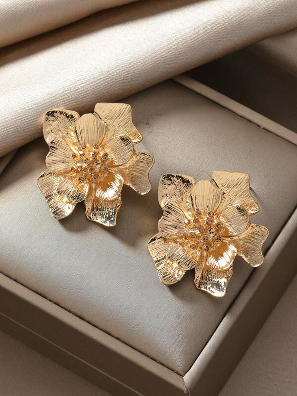 1 Pair Exaggerated Vintage Rhinestone Flower Stud Earrings, Suitable For Women To Wear To Parties