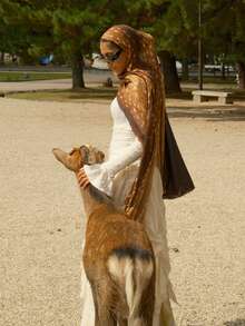 1 Khăn choàng cổ nữ, khăn trùm đầu họa tiết hươu báo Bohemian màu nước, thích hợp để mặc hàng ngày - Sọc nâu vàng - Xem 2