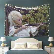Dolly Parton Tapestry Wall Hanging - Soft Suede Fabric  Horizontal Design With 3 Metal Hangers & Nails Included  Perfect  For Bedroom Or Living Room Decor  Ideal Birthday Gift - Nhiều màu - Xem 3