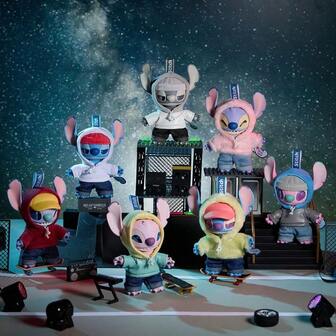  （正版授权）MINISO Stitch GenZ 街头系列毛绒挂件惊喜盲盒模型，随机设计盲盒玩具，家居装饰收藏品，生日礼物（随机一款）