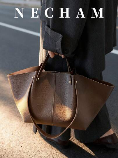 1pc New Korean Style Crinkled Shoulder Bag, Large Capacity Handbag, Lightweight Luxurious Vintage Elegant Tote Bag, Multipurpose Underarm Bag, High-End Fashion Shoulder Bag, Shopping Bag, Work Bag, Niche French Design