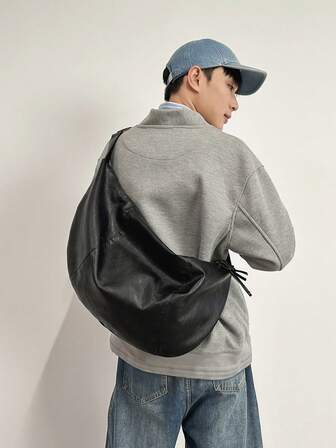 1 件时尚黑色 PU 材质男士斜挎包、托特包、单肩包、手提包、可调节肩带、大容量储物袋、文件袋，适合购物、旅行、上学、通勤、送给男朋友的礼物、圣诞礼物