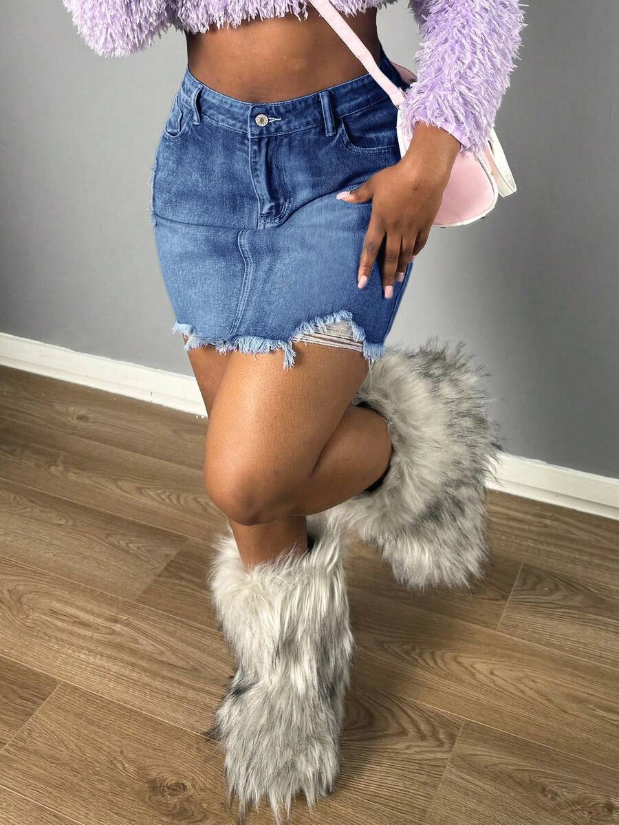Halloween Christmas Y2K Retro Frayed Hem Denim Mini Skirt, WaistSlim A-Line Heart Shaped Body Conskirt In Women, Summer Design, Summer Dresses For Women, Summer Dress, Summer Clothes Women, Denim Skirt, Going Out. - 中等水洗藍 - 查看 1