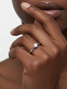 1枚女士结婚戒指 - Sherise戒指，1.8克925纯银，0.5克拉莫桑石，波西米亚宫廷风格，订婚、结婚、周年纪念、情人节礼物，附赠莫桑石证书和精美礼盒