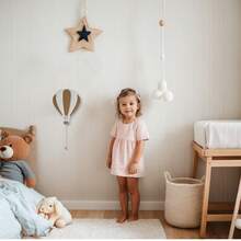 1pc Children's Bedroom Wall Lamp, Wooden Balloon Hanging Night Light, Battery Powered