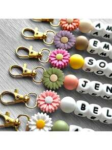 1 pieza Llavero de silicona personalizado con margarita con nombre, llavero personalizado con nombre, estilo minimalista, ideal para regalos de San Valentín, cumpleaños y bodas - multicolor - Ver 8